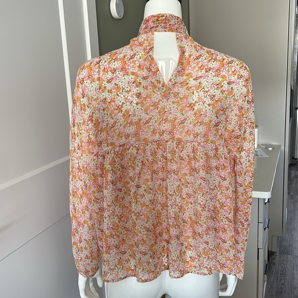 Bishop + Young Keyholes Blouse - Picture 7 of 13